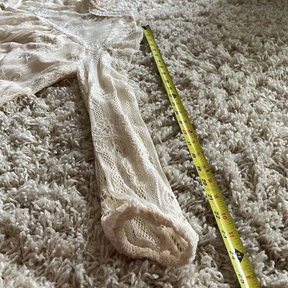 ALTAR'D STATE ILLUSION NECKLINE LACE TOP IN EGRET S - Picture 12 of 16